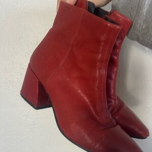 Vagabond Bold Red Heeled Boots
